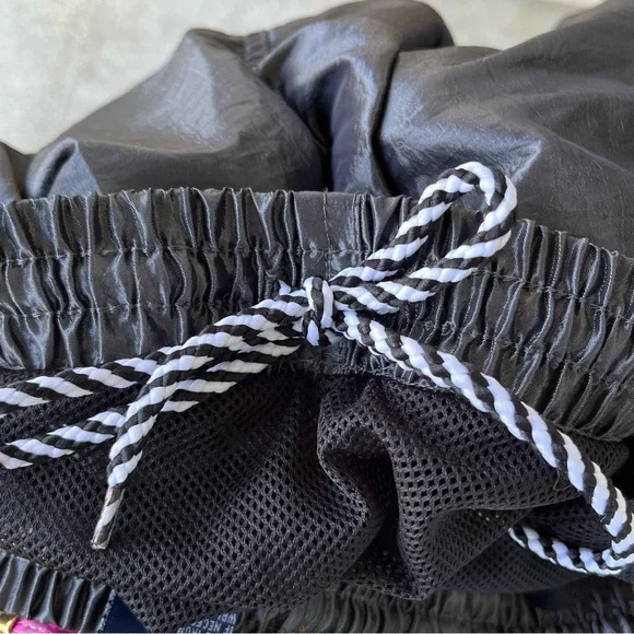 •Catalina• Men’s Swim Trunks - Size Medium - Picture 5 of 7